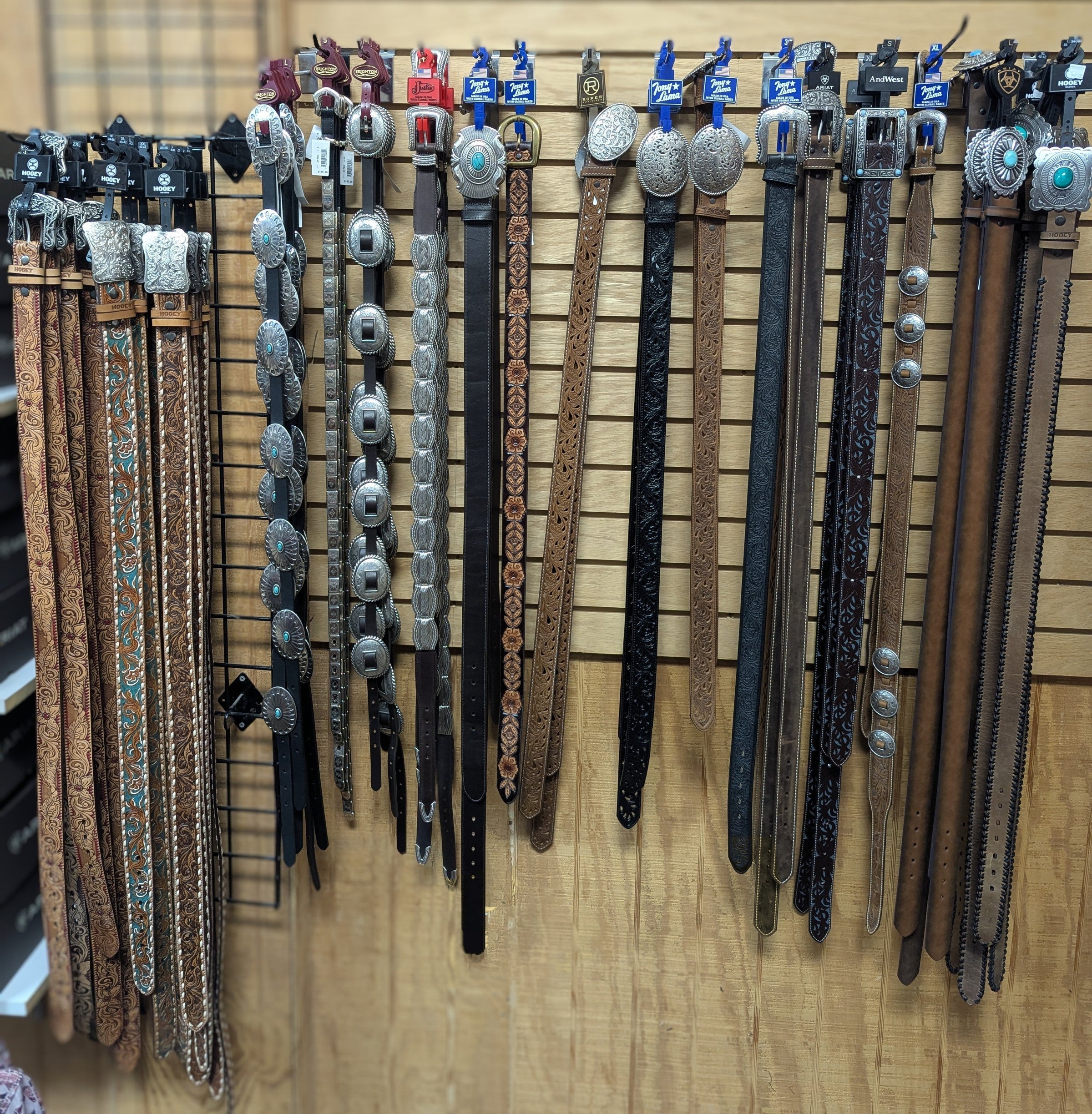 Women’s Western Belts – Cowgirl Style | The Cowboy Shop
