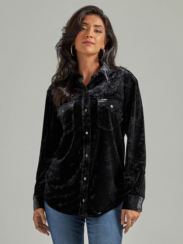 Women's Wrangler Retro® Long Sleeve Boyfriend Fit Button-Down Velvet Top