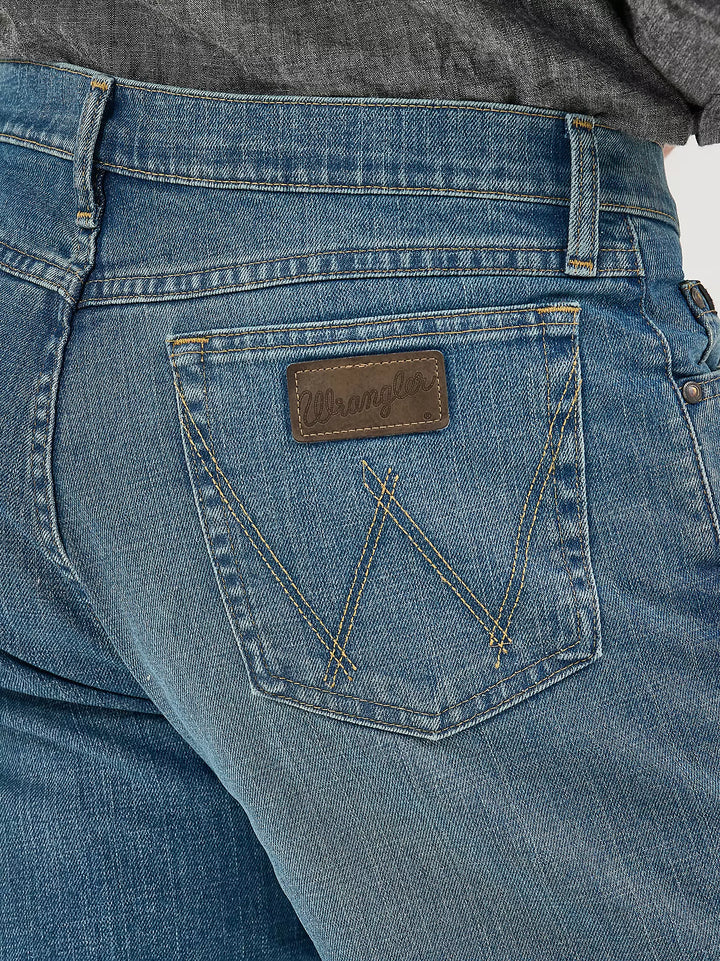 WRANGLER MEN'S CODY JOHNSON 20X® ADVANCED COMFORT 01 COMPETITION BLUE STONE RELAXED FIT JEAN