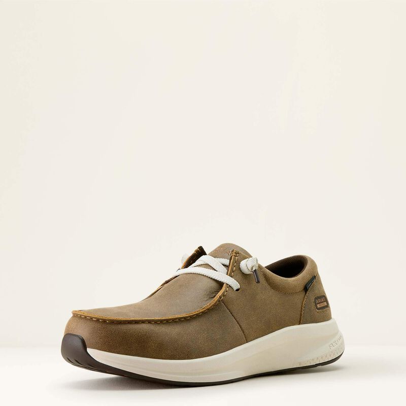 Front view of ARIAT Buckeye Steel Toe Men’s Work Shoe with low-cut athletic style and protective steel safety toe.