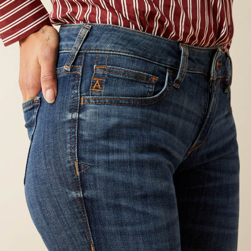 Side profile of slim trouser Bessie jeans for women