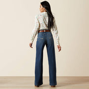 Back pockets of Rosalie wide leg ultra high rise jeans