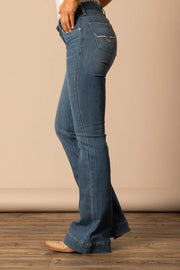 Side profile of Kimes Ranch Lola Soho Fade Mid-Rise Jeans